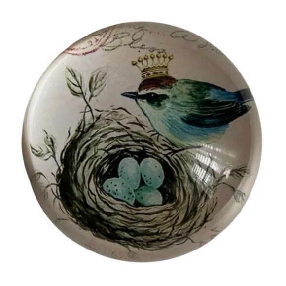 Vintage Bird Glass Paperweight Half Sphere Domed - Bird with Nest and Eggs - Picture 3 of 11